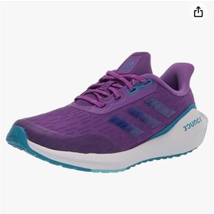 Women’s Adidas Ultrabounce